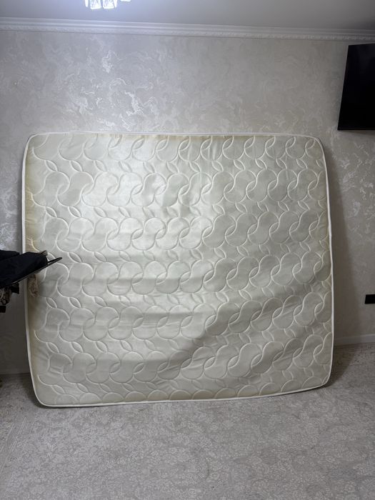 Матрас бу хороший состояние хорошое качество