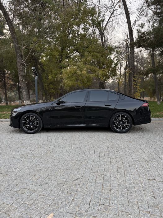 Bmw 530 G90 Kuzf 2024