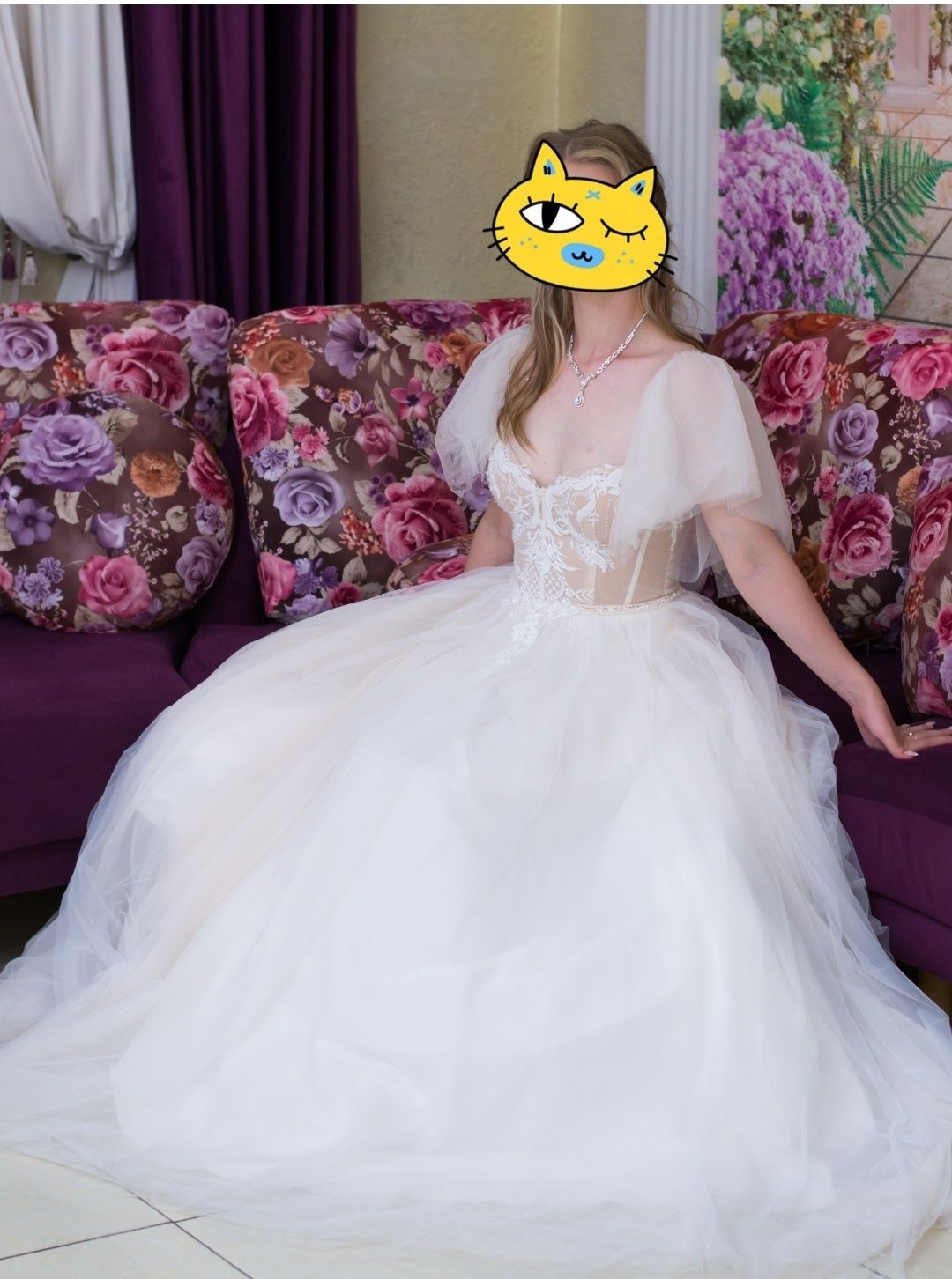 Свадебное платье красивое ,модное .