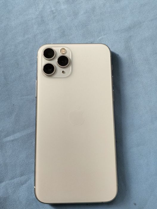 iPhone 11pro sotiladi