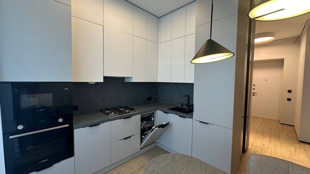 Продается 2х комнат квартира жк Инфинити ул Садыка Азимова