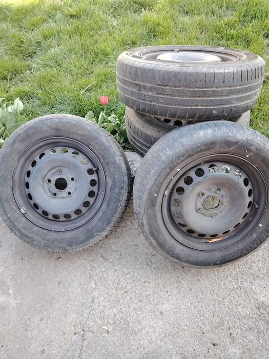 Джанти с гуми за WVКади