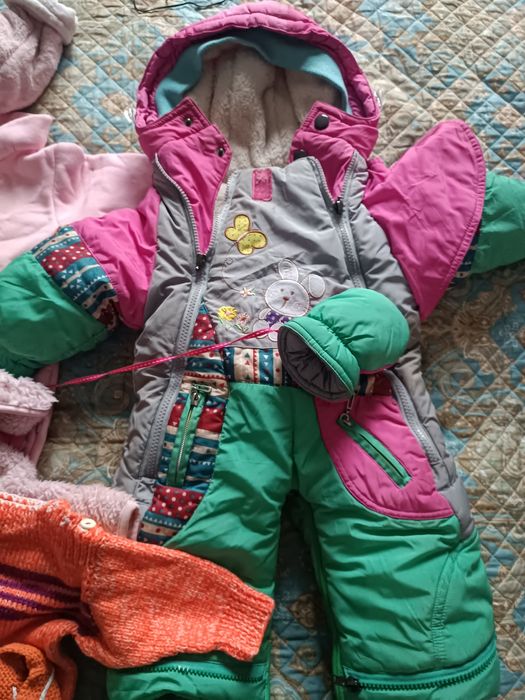 Отдам детские вещи