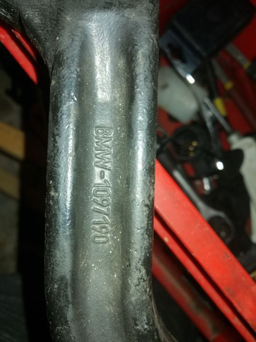 Vând cârlig remorcare BMW 1097190 de X5