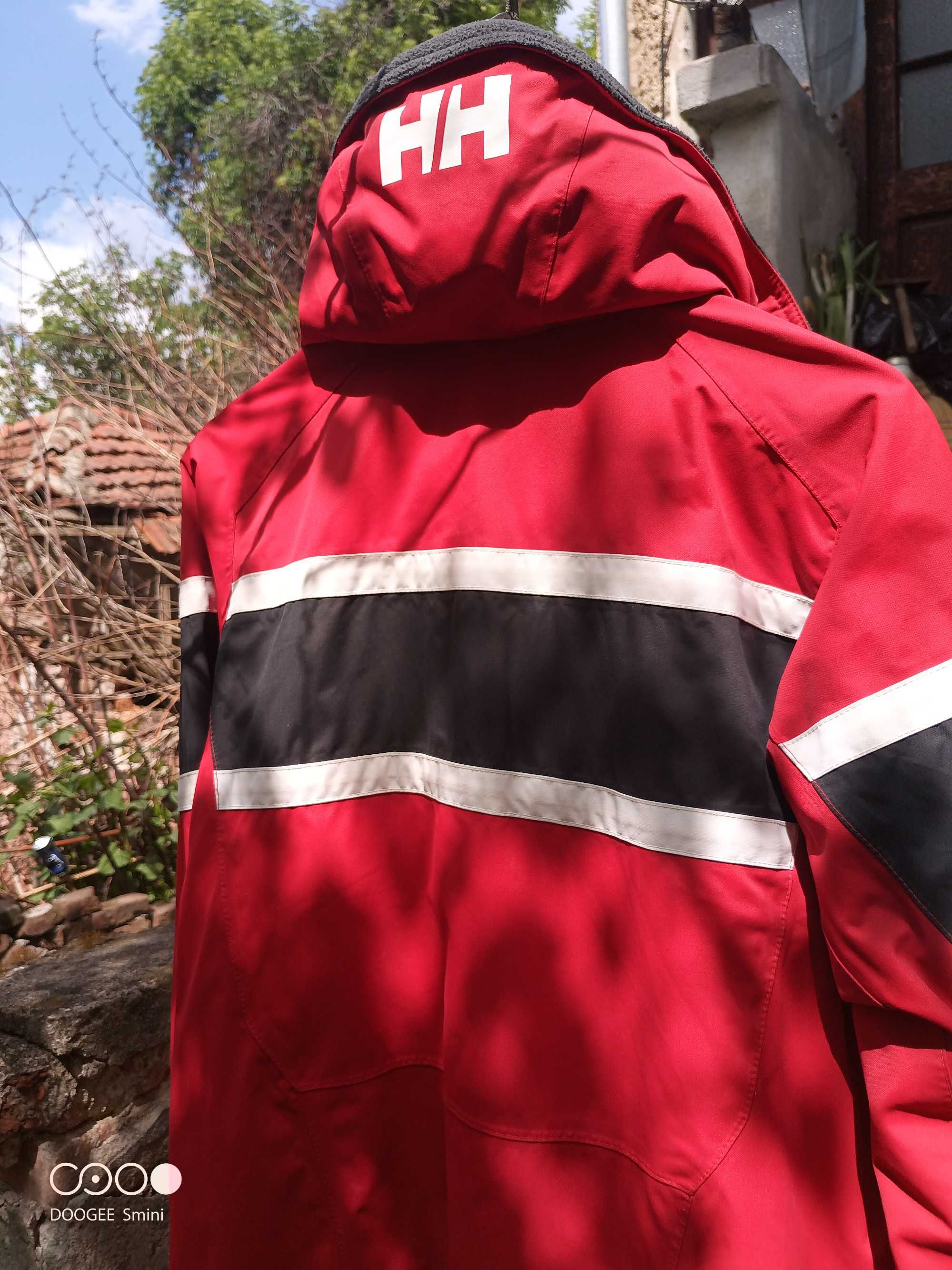 Яке Helly Hansen M Ветро и водоустойчиво