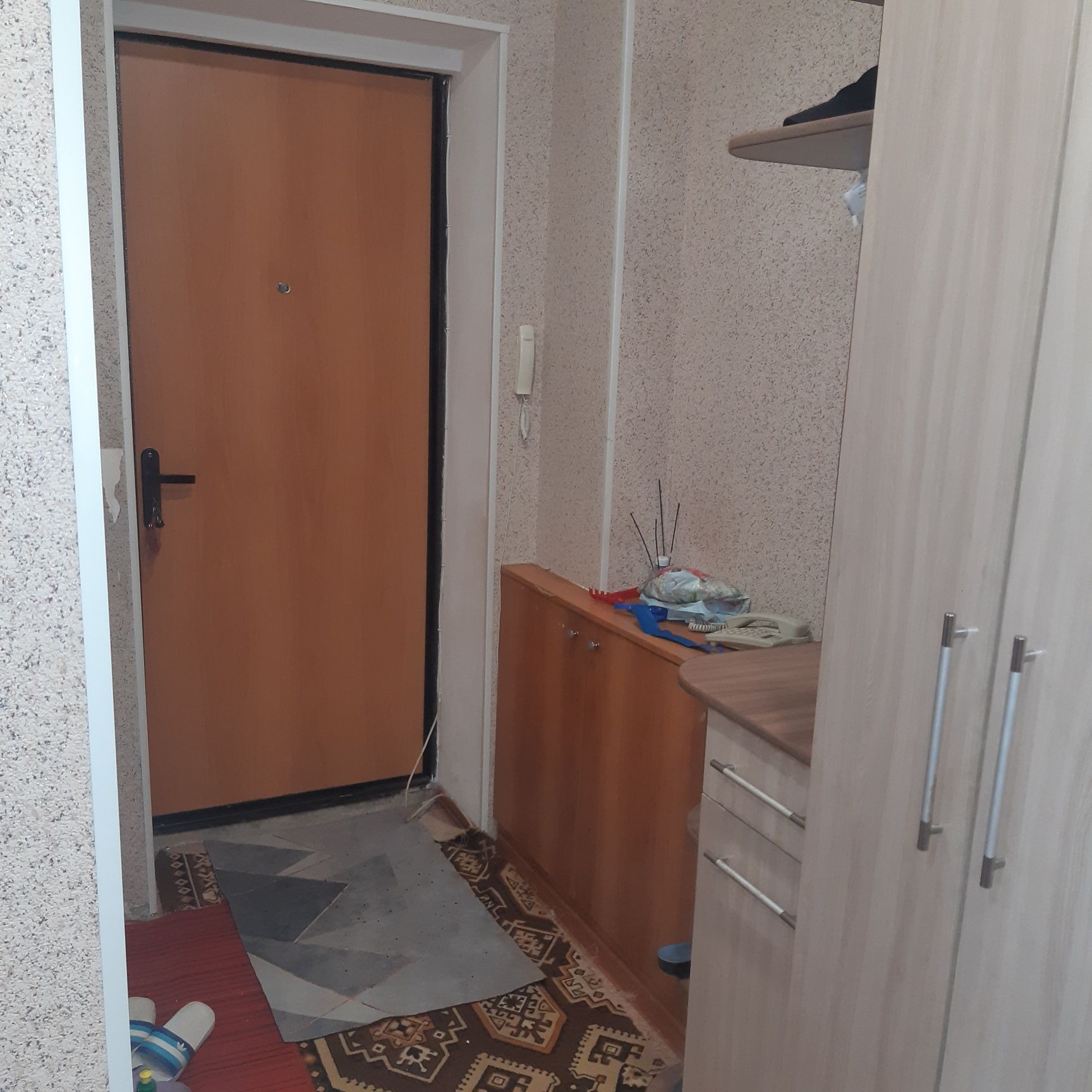 Продам улучшенную 3хкомнатную квартиру