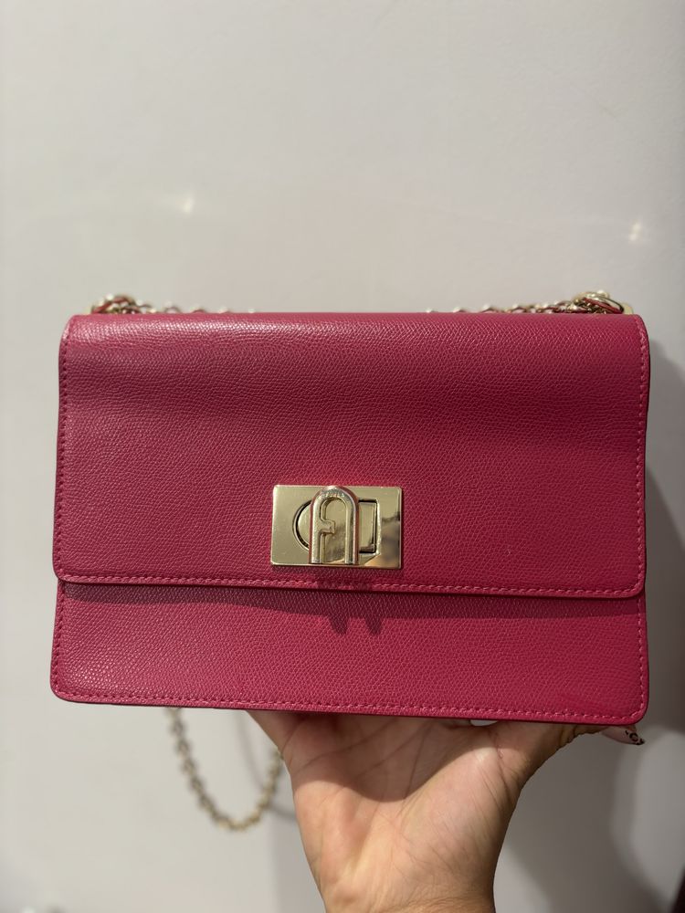 Furla 1927 модел