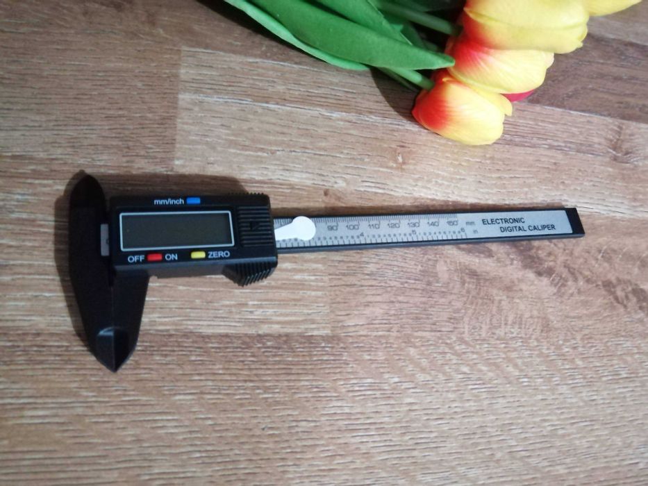 subler electronic profesional are baterie inclusa