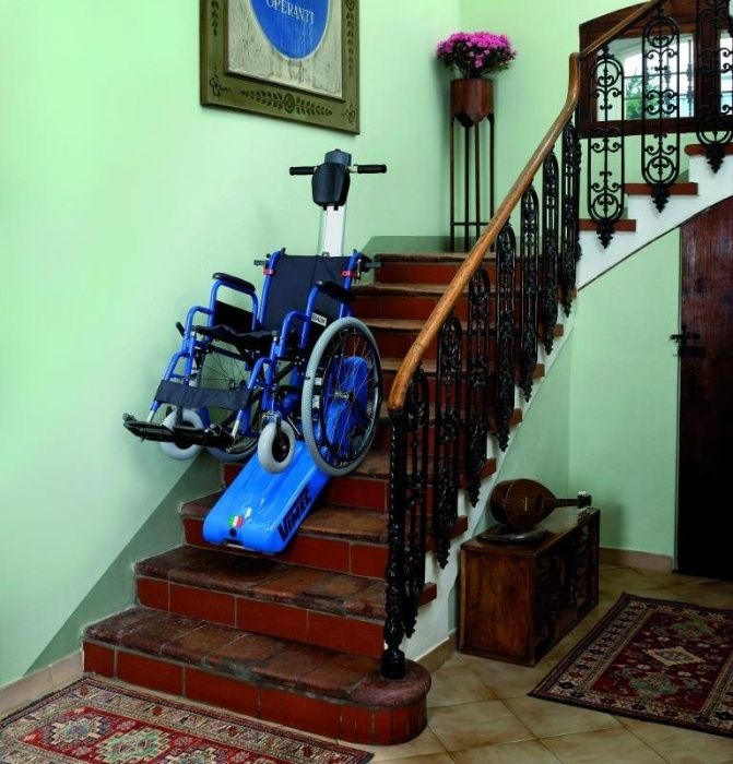 Elevator cu senile pt disabili urca si coboara scarile  6.500 lei