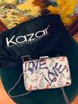 Geanta clutch KAZAR cu imprimeu alb-albastru