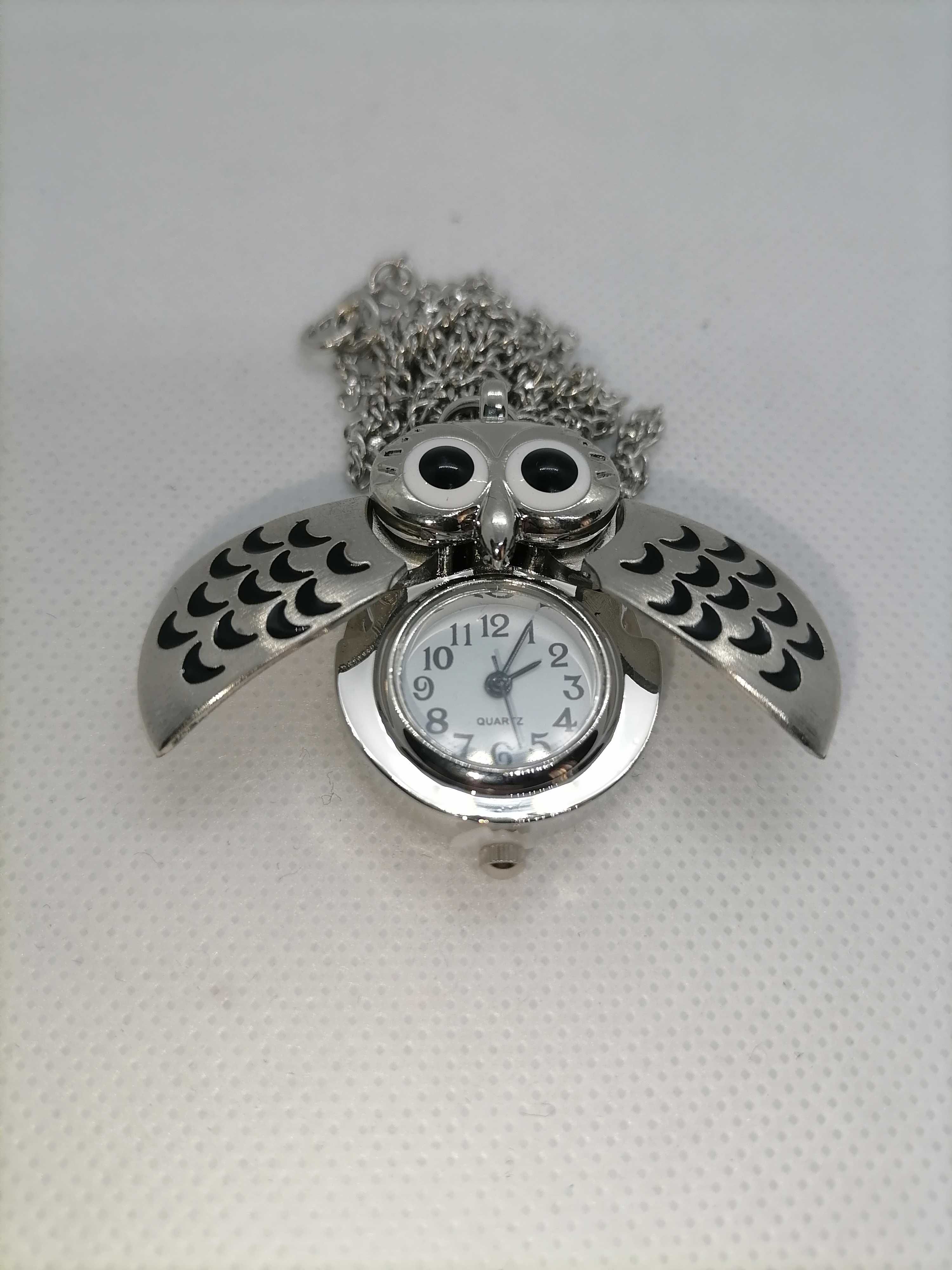 Ceas de Buzunar Bufnita Owl Breloc Argintiu Silver  + Lant