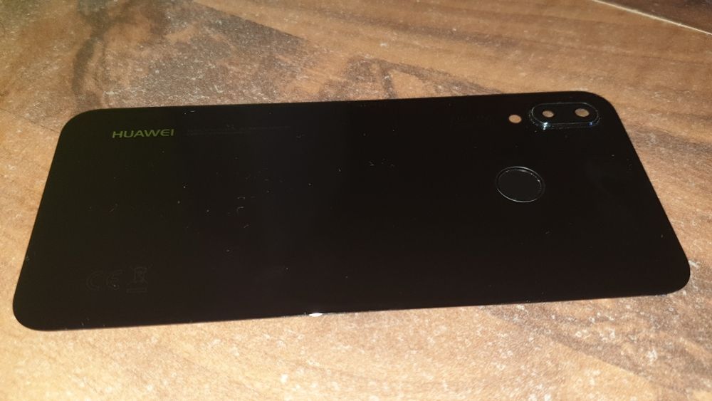 Capac baterie original Huawei P20 Lite swap cu geam si senzor amprenta