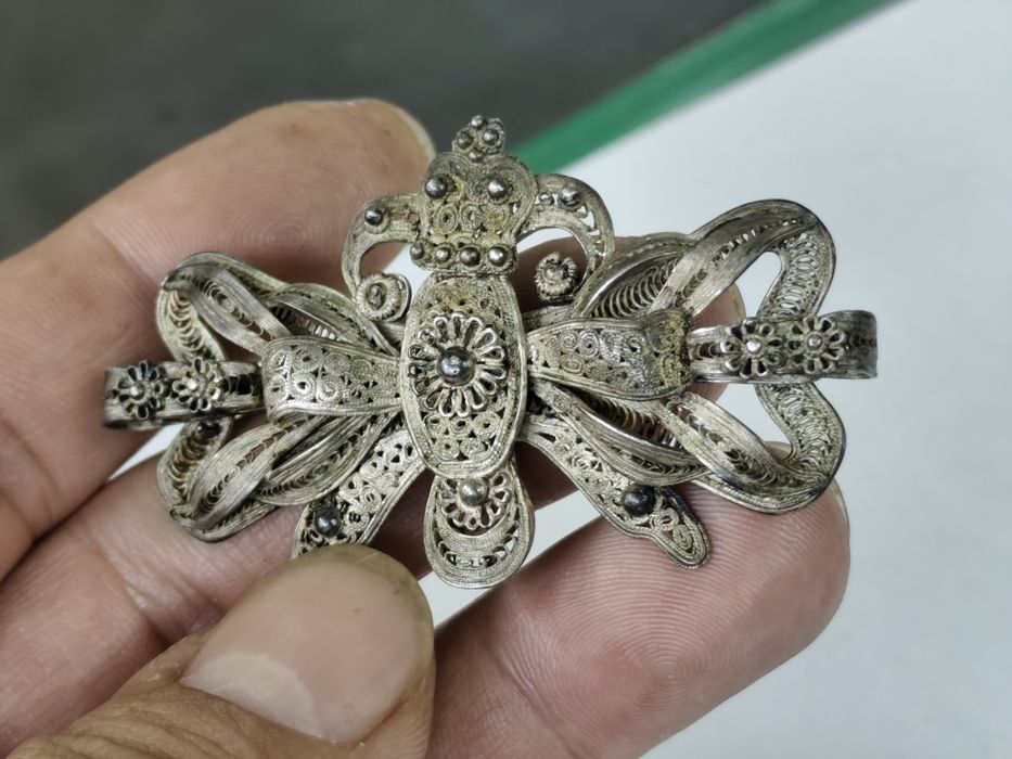 Възрожденска сребърна брошка филигран 0.800