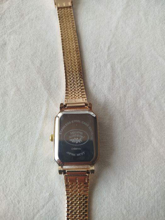 Часовник Laura Ashley bracelet Gold