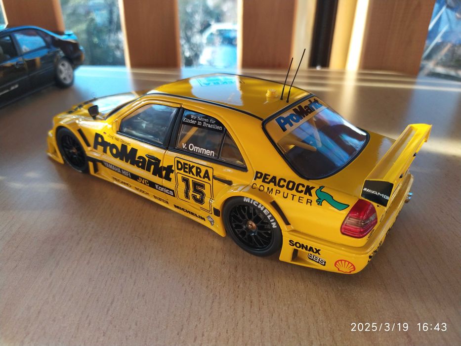 1:18 Метален модел на MERCEDES C-Klass DTM Team AMG - UT models