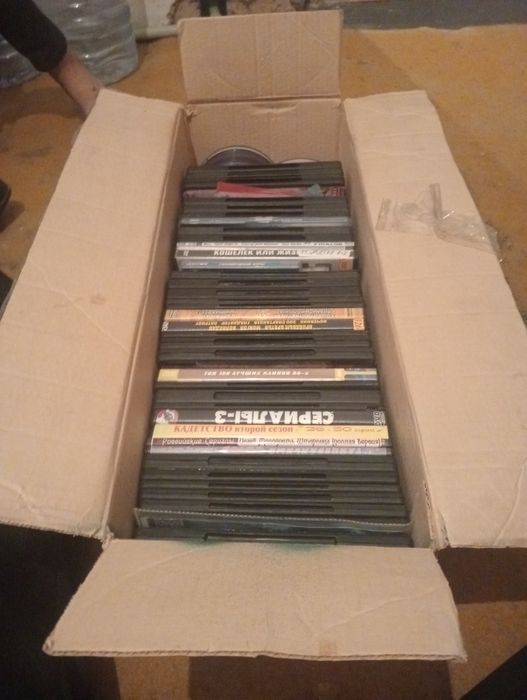 Диски, фильмы, сериалы