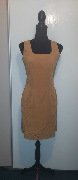 Rochie sarafan maro stil piele caprioara