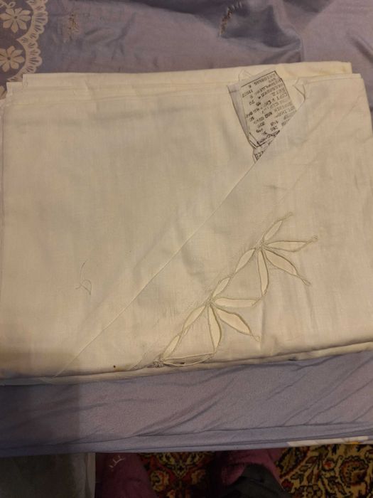 Продаются  новые  комплекты постельного белья