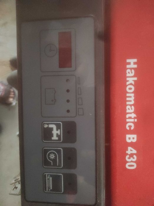 Почистваща машина за под..