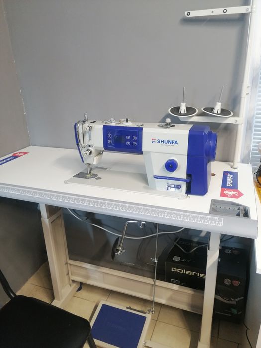 Продам промышленную швейную машинку