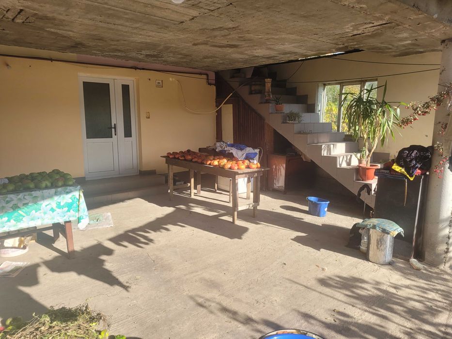 Casa construcție noă,cu 4,5ha de teren