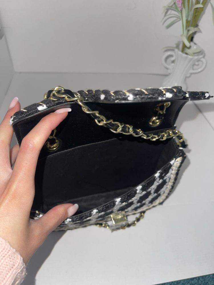 Чанта черна Бяла букле тип Шанел Chanel