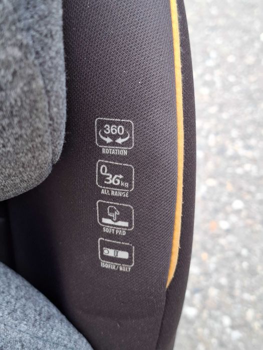 Vand scaun auto cu isofix pentru copii