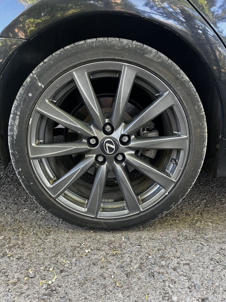 Диски от is f-sport 8 и 8,5 j
