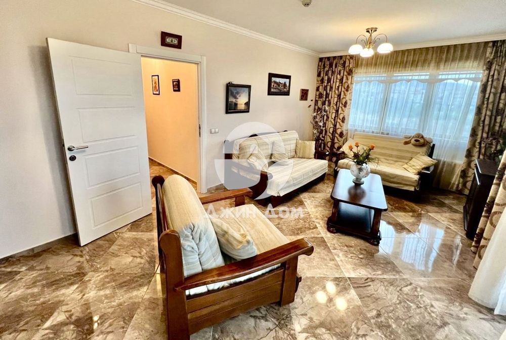 Продава се Едностаен апартамент в Свети Влас - 54 кв.м за 1723 €/кв.м - Снимка #2