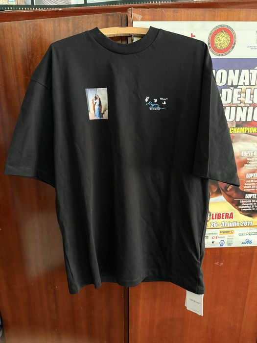 Tricou off white kiss hotsell