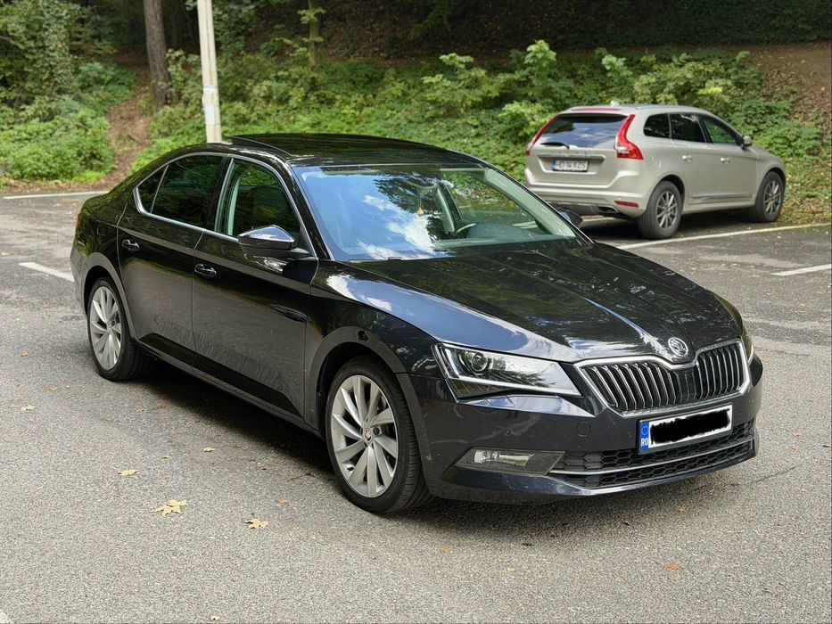 Skoda Superb 2020 dsg extra full panoramic