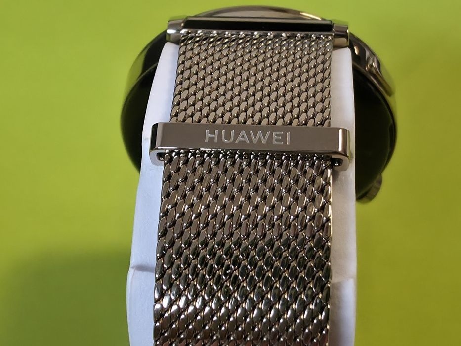 КАТО НОВ 41mm Huawei watch GT 5 Гаранция Yettel 2027г. GOLD