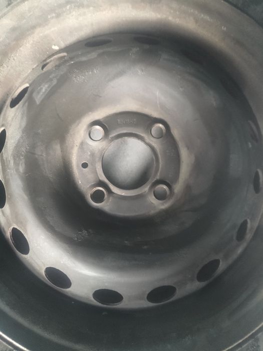 Зимни гуми 185/65/15