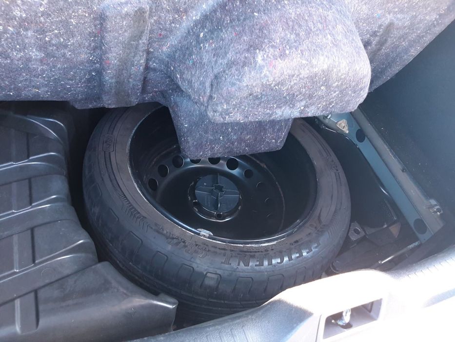 За Части Renaul Megane 1.5 dci 2010 г