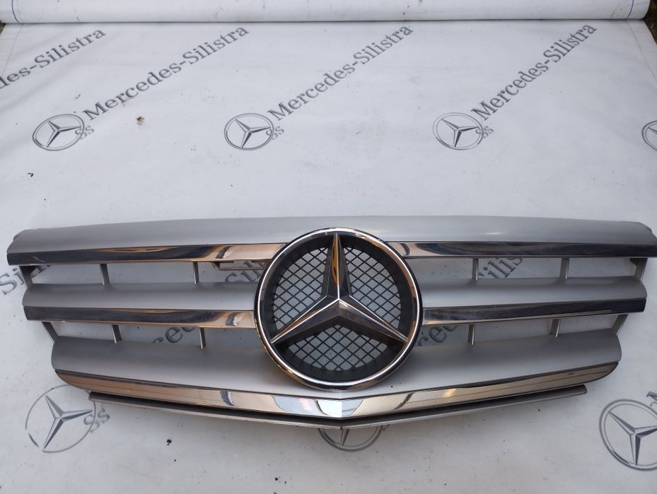 Предна решетка за Mercedes Benz B Class W245