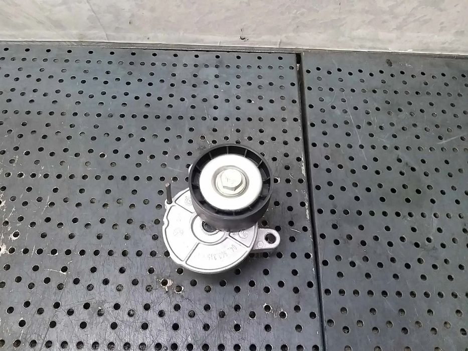 rola Intinzator curea accesorii audi a4 b9 04l903315