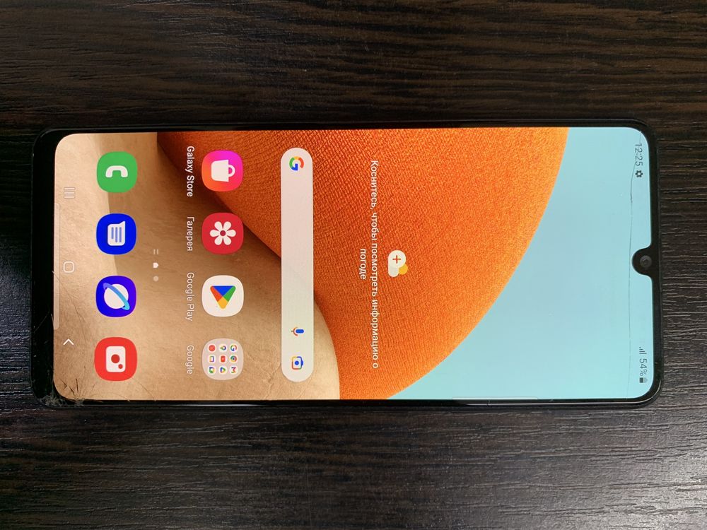 Samsung A32 128g память , ядер 8.