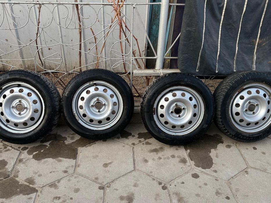 Зимние колеса б/у