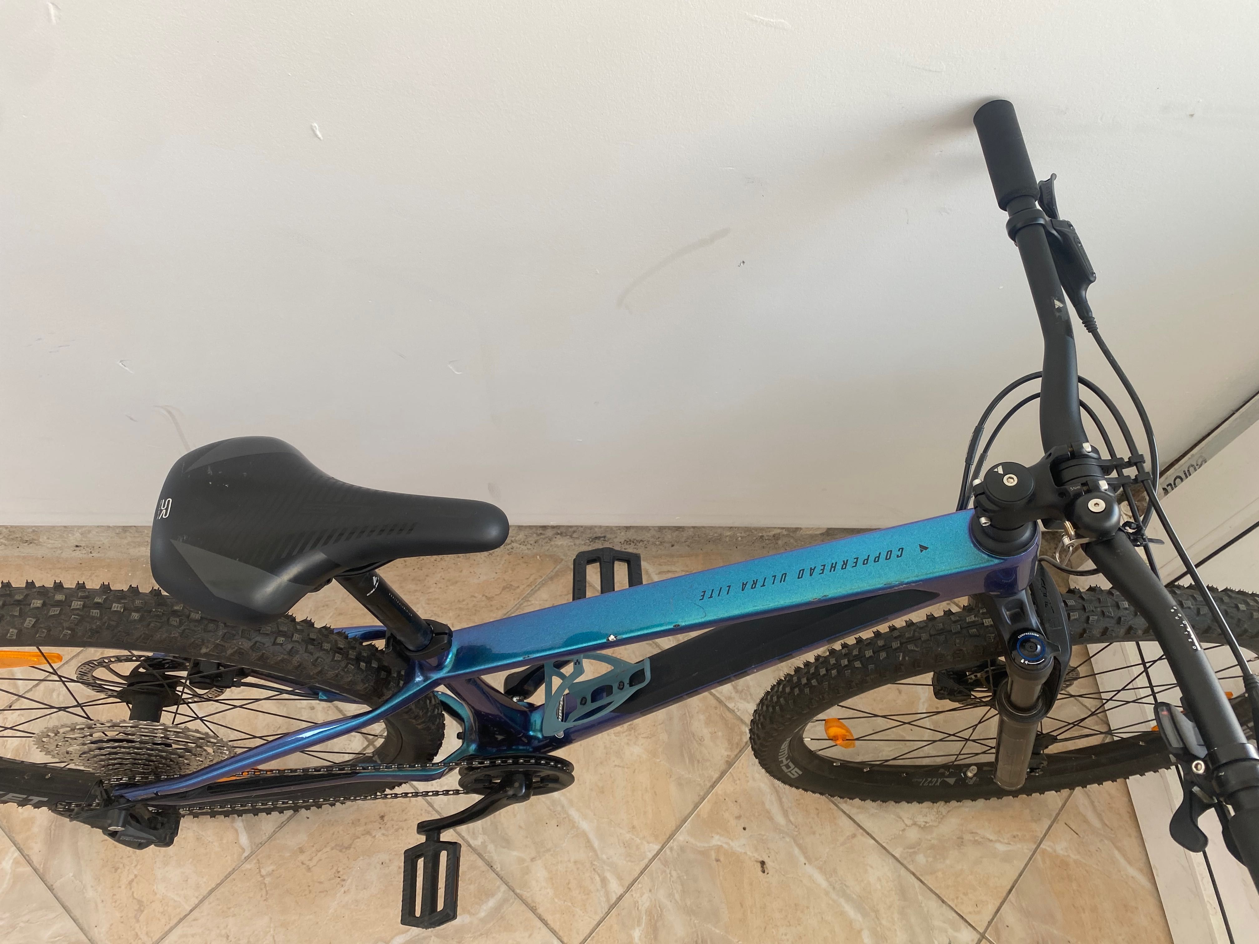 Vand bicicleta sport sprinter din carbon