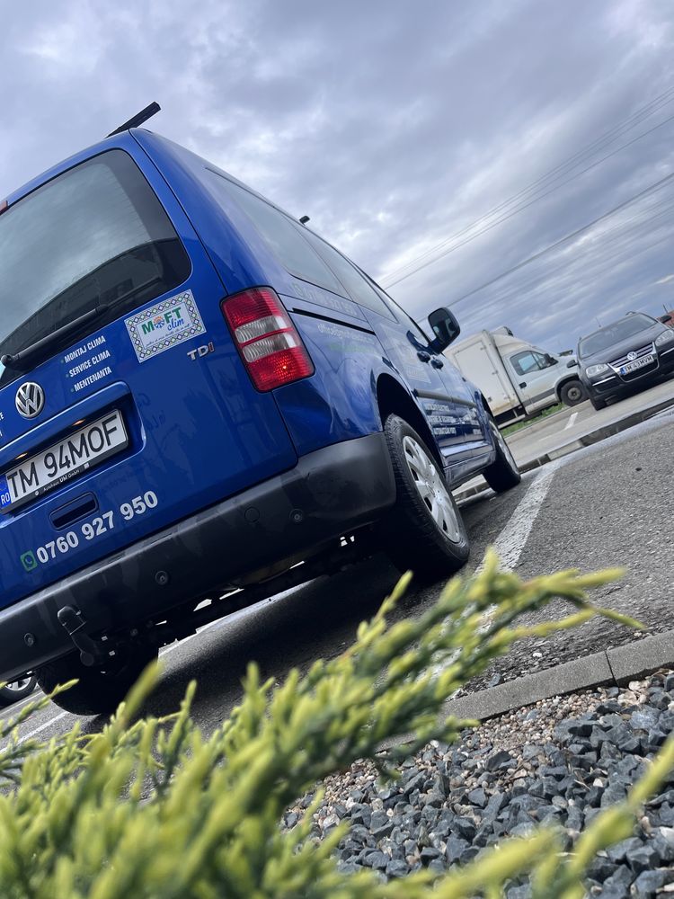 Vand VW Caddy , Euro 5 , Senzorii Parcare , TVA deductibil !