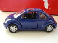 Macheta Auto De Colectie VOLKSWAGEN NEW BEETLE Scara 1:43,Noua AmerCom