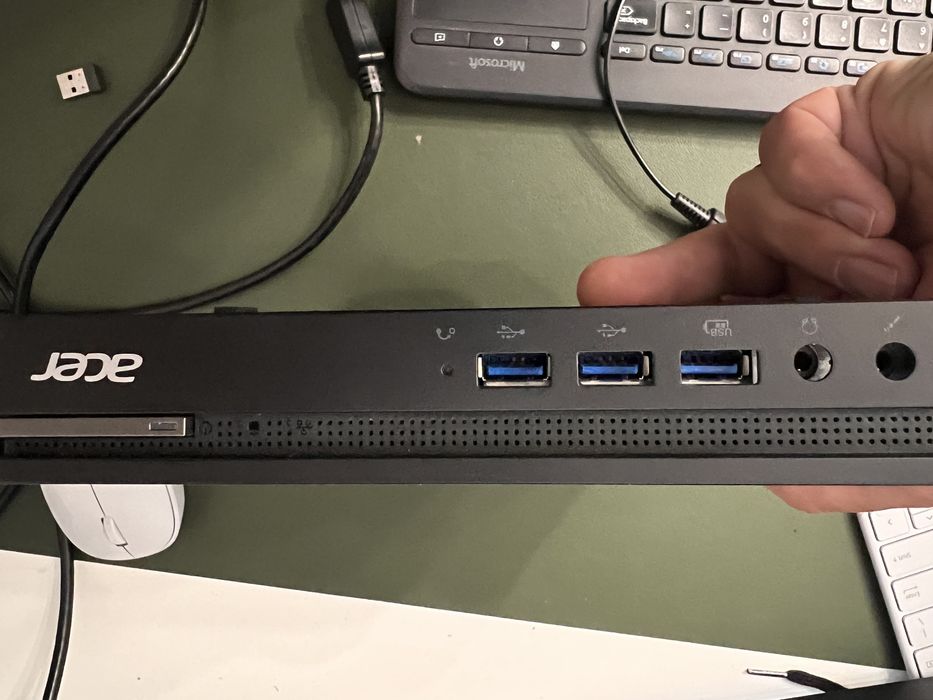 Acer Veriton n4640g i5-7500 16gb RAM