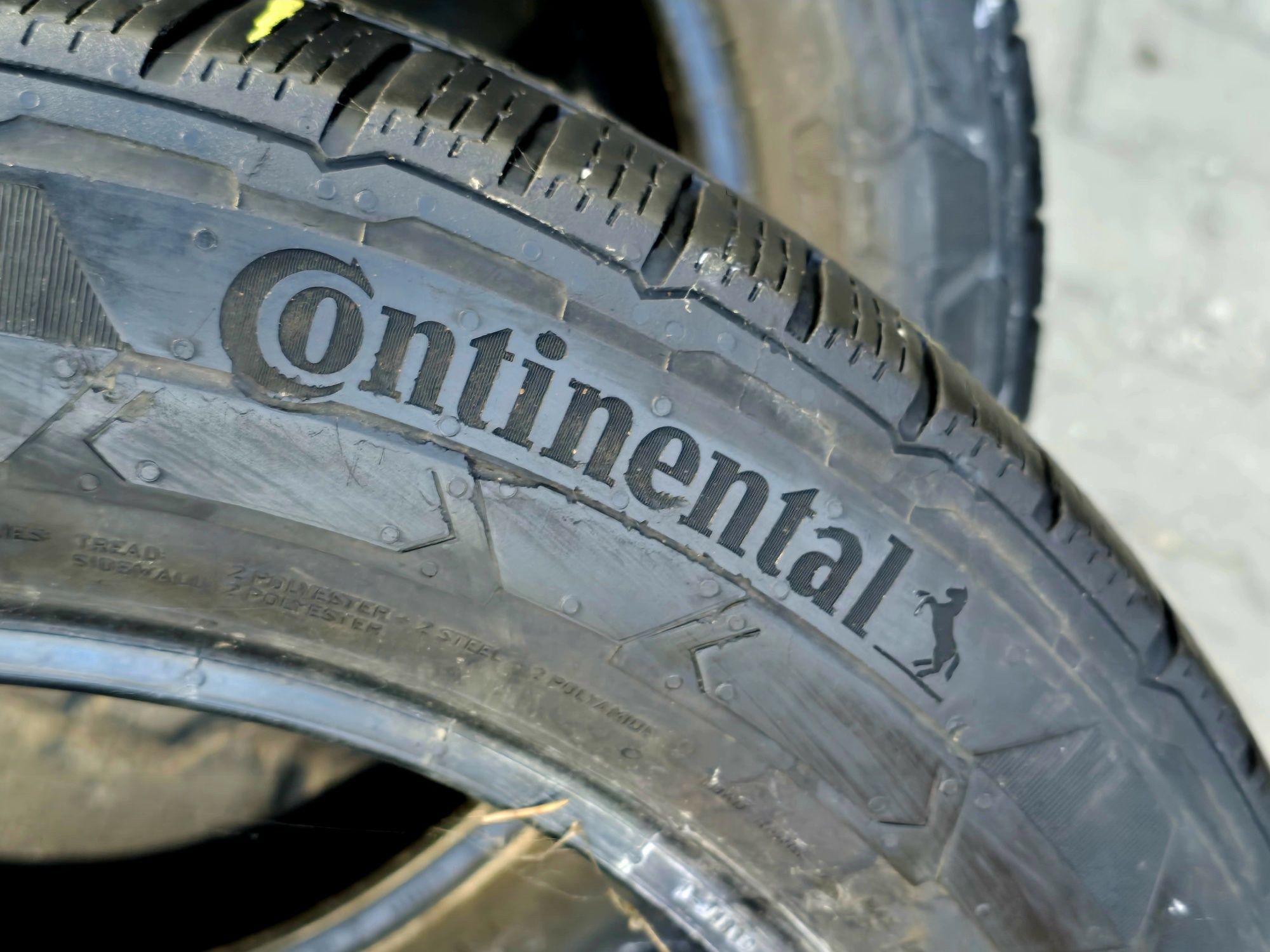 225 55 17 c Continental