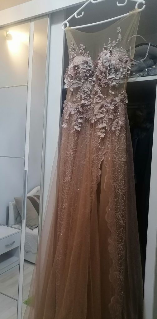 Красива рокля! S/M
