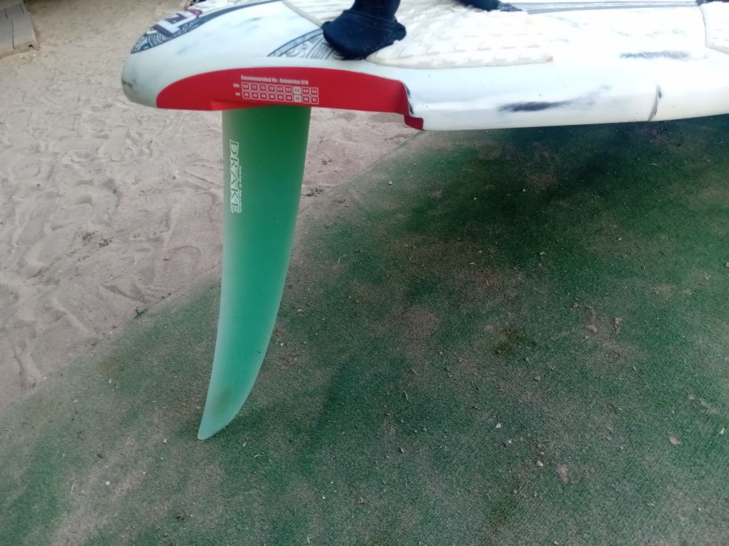 Уиндсьрф дьска Starboard 133l перфектно състояние