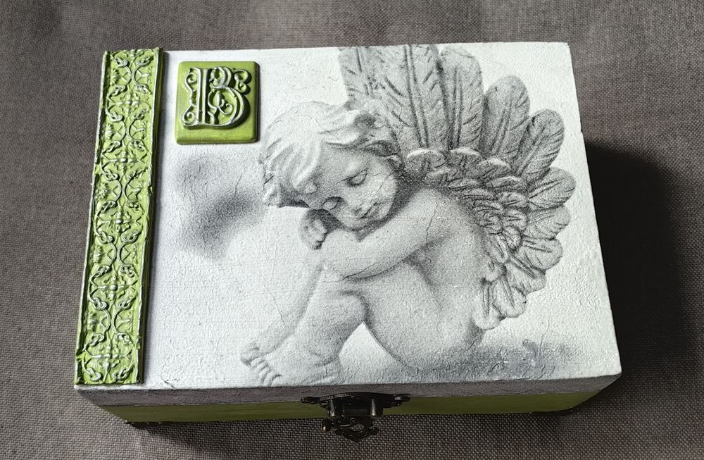 Кутийки за бижута