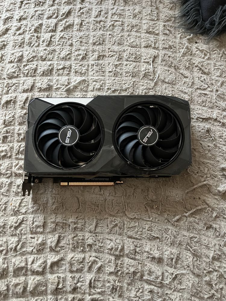 Asus Dual AMD Radeon RX6600 XT OC 8GB Гейминг Видеокарта