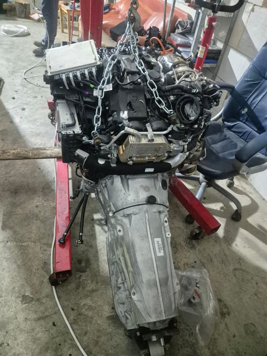 Vând motor Mercedes Sprinter