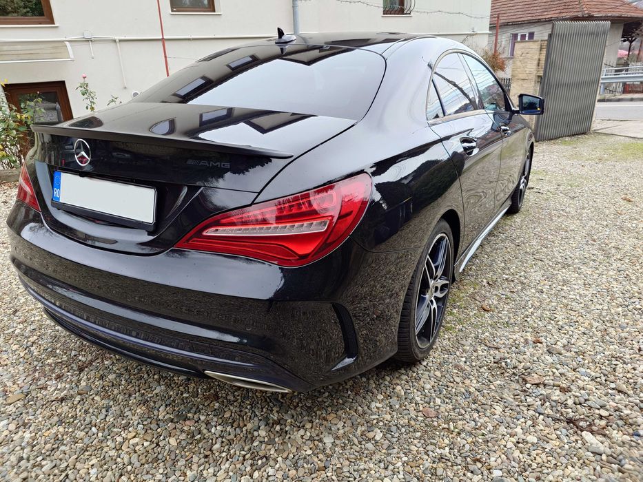 Mercedes CLA 180 Coupe AMG Line