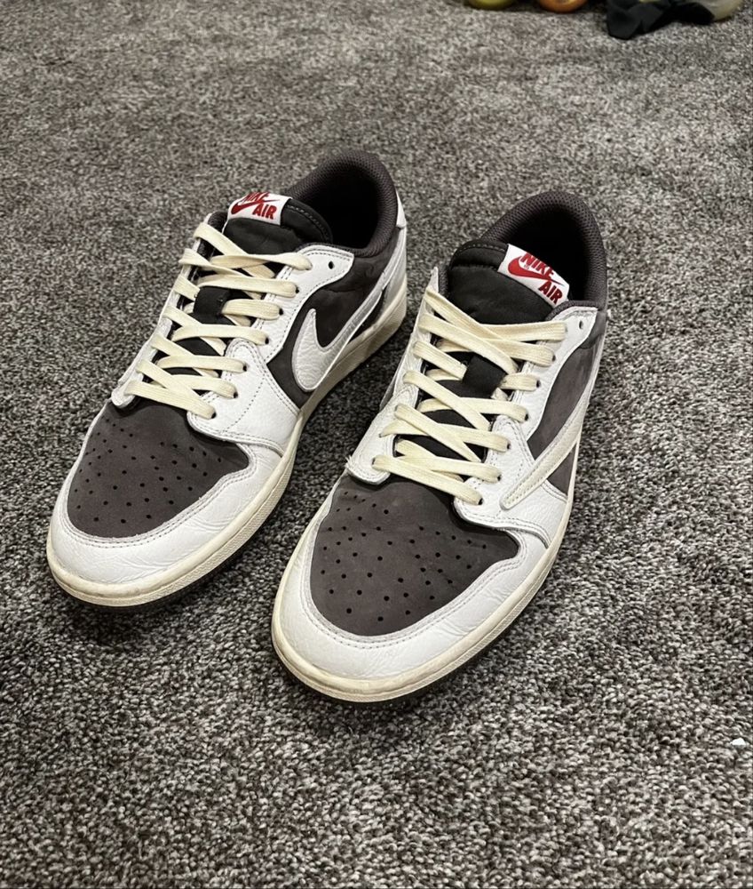 jordan 1 travis scott reverse mocha 43 номер + ПОДАРЪК